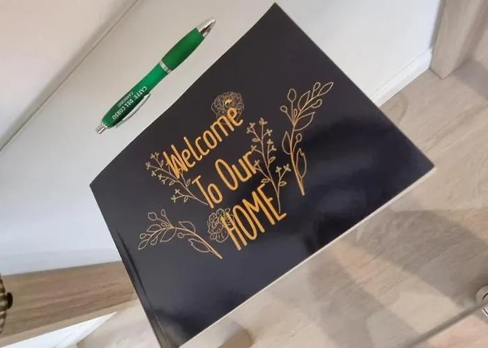 아파트 Pineta 카노비오